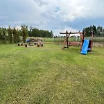 Holiday home Mazury Przyjazny Dom W Leleszkach Z Goraca Balia