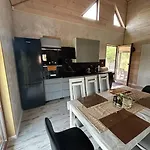 Holiday home Mazury Przyjazny Dom W Leleszkach Z Goraca Balia *
